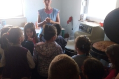 ba4462a6-c0b8-4d96-aa8a-6891210a125b